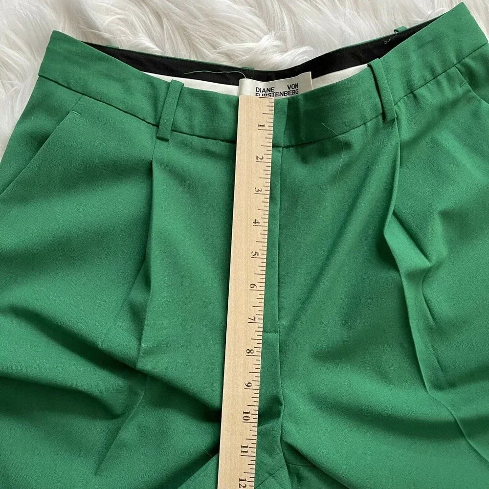 Diane Von Furstenberg Academia Preppy high Waisted Cotton Green pleaded Trousers